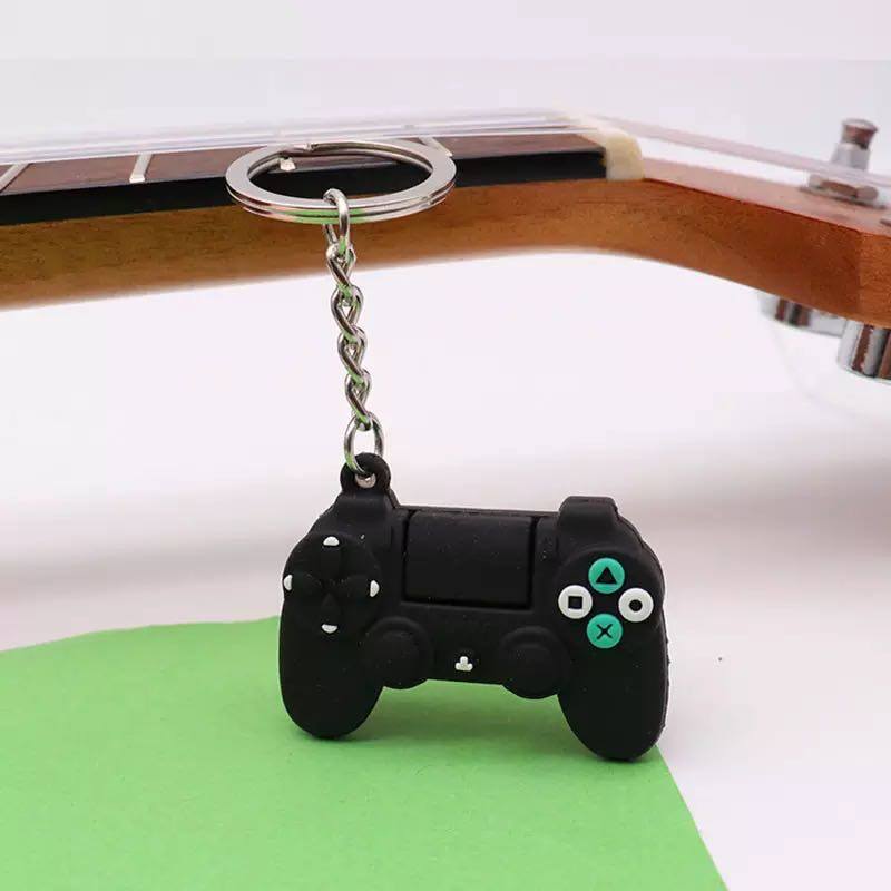 EKLEVA Creative Video Game Handle Keychain Simulation Joystick Model Key Chain Ring Pendant Men Women Couple Key Holder Trinket Gift
