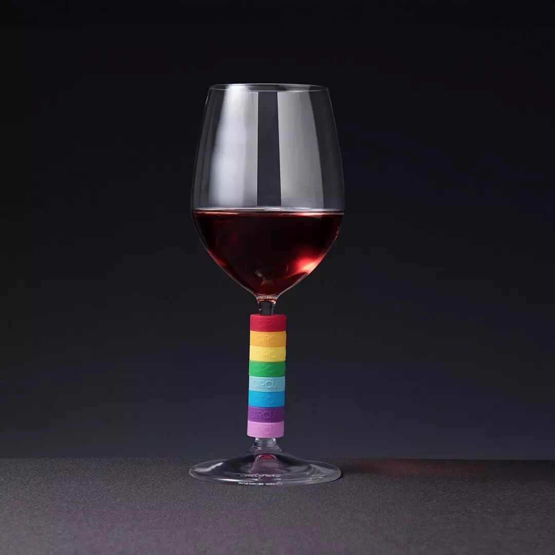 Uareliffe Circle Joy 8 Pcs/Box Wine Glass Identification Ring Cup Drinking Utensil Marker Easy To Use & Reusable Silicone Glass Identifiers Food Grade Material Durable Wine Classification Ring Widely Use Home Kitchen Bar Tools