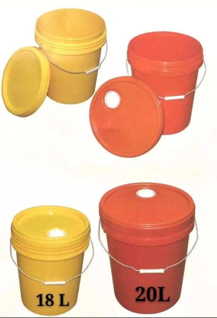 paint bucket with lid