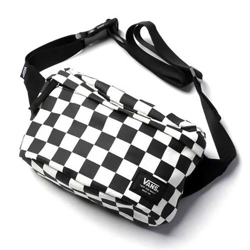 Vans checkerboard 2025 belt bag