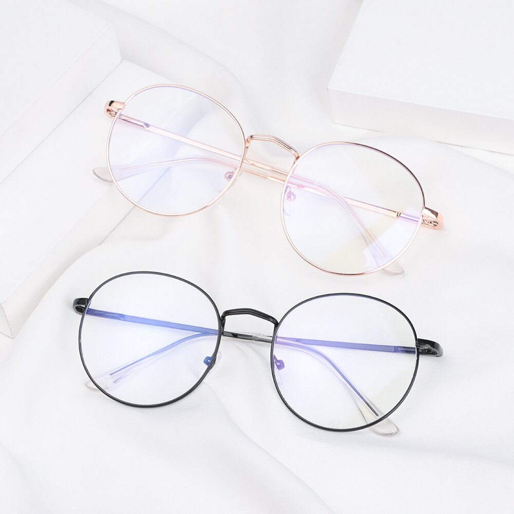 Women's oversized computer glasses Oversized anti-blue light glasses for games and office Myopia glasses trend in 2021