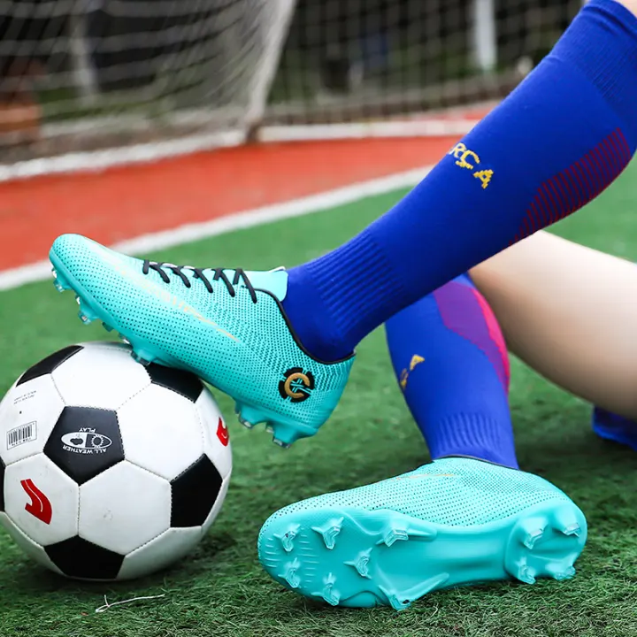 kasut bola futsal