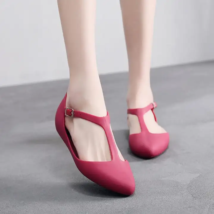t strap jelly sandals