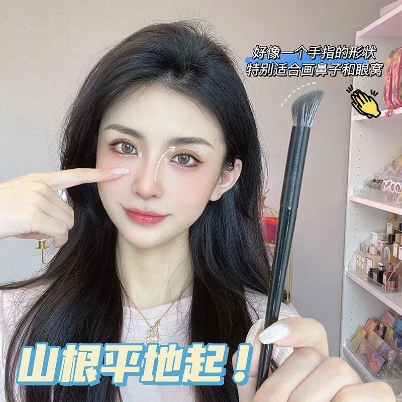 1 Chiếc Cọ Che Khuyết Điểm Cọ Che Bóng Sửa Mũi Lông Mày Dụng Cụ Trang Điểm Cầm Tay Che Bóng Bên Hông Cọ Phấn Mắt Nhỏ Cầm Tay Mô Tả