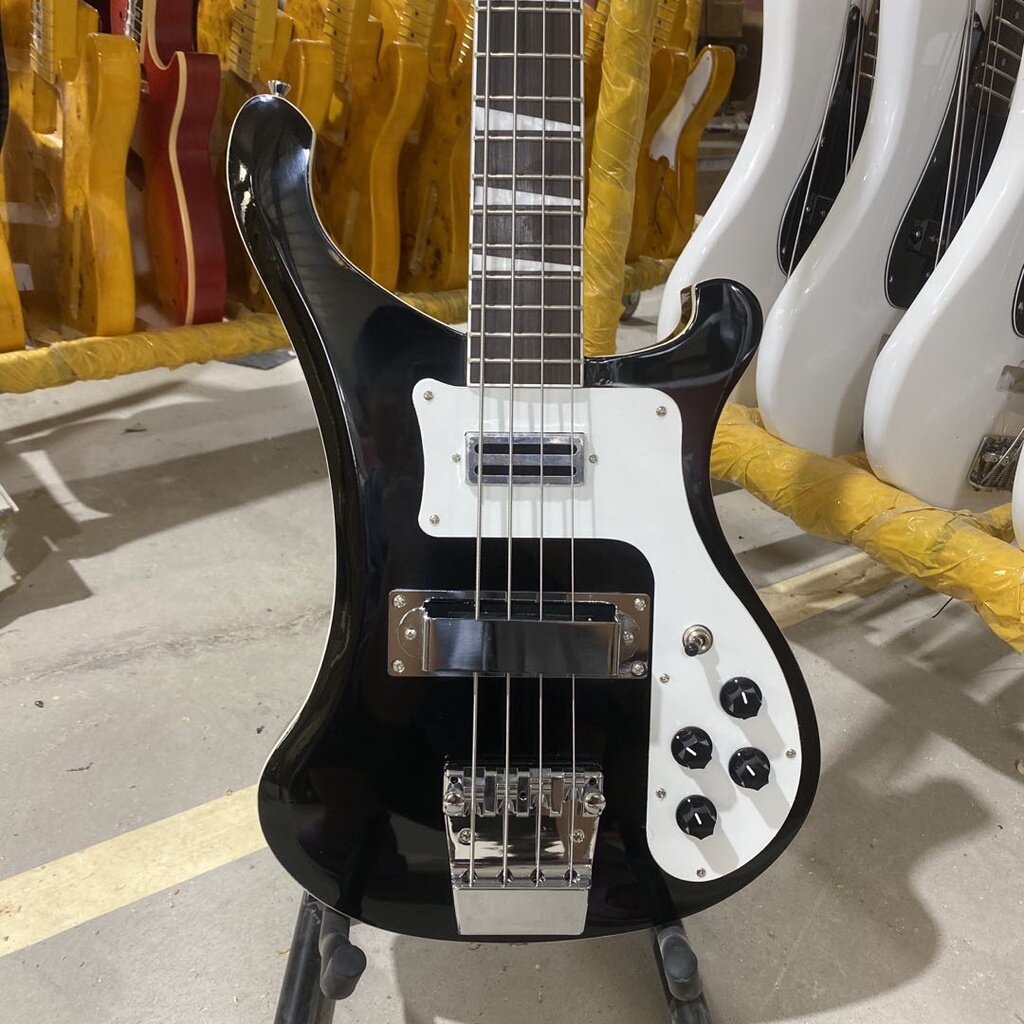 rickenbacker bass price