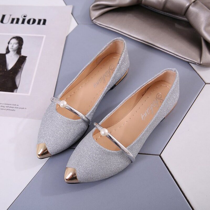 Low heel flats hotsell