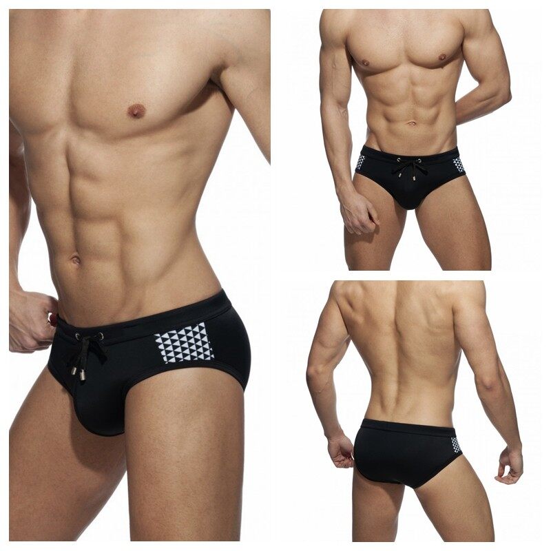 4 Size 2 Colors Pure Black White Color Swim Shorts Low-waist Mens Swimming Trunks With Push Pad HHA43