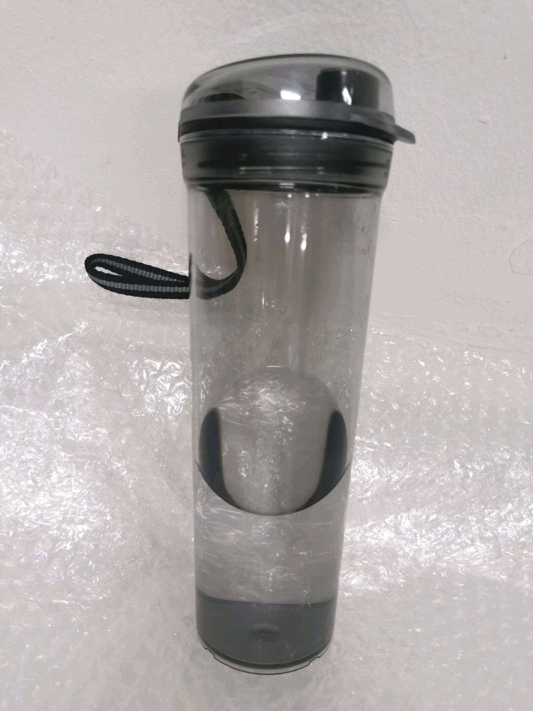 drink flask tupperware