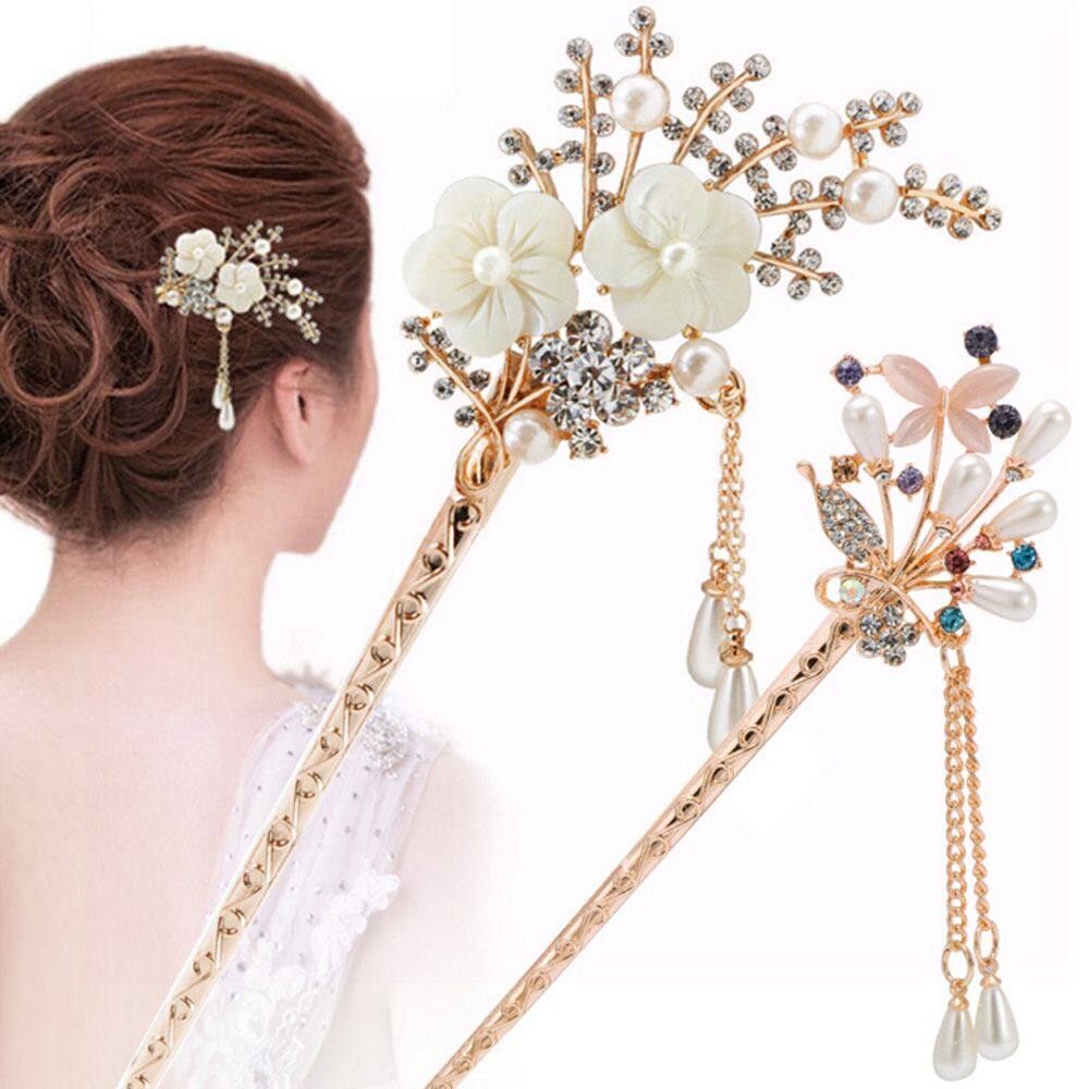 1 PC Fashion Korean Accessories Hair Bun Tassel Headdress Women Elegant Wedding Gifts Hairpins Colored Hairpins Rhinestone Hair Stick