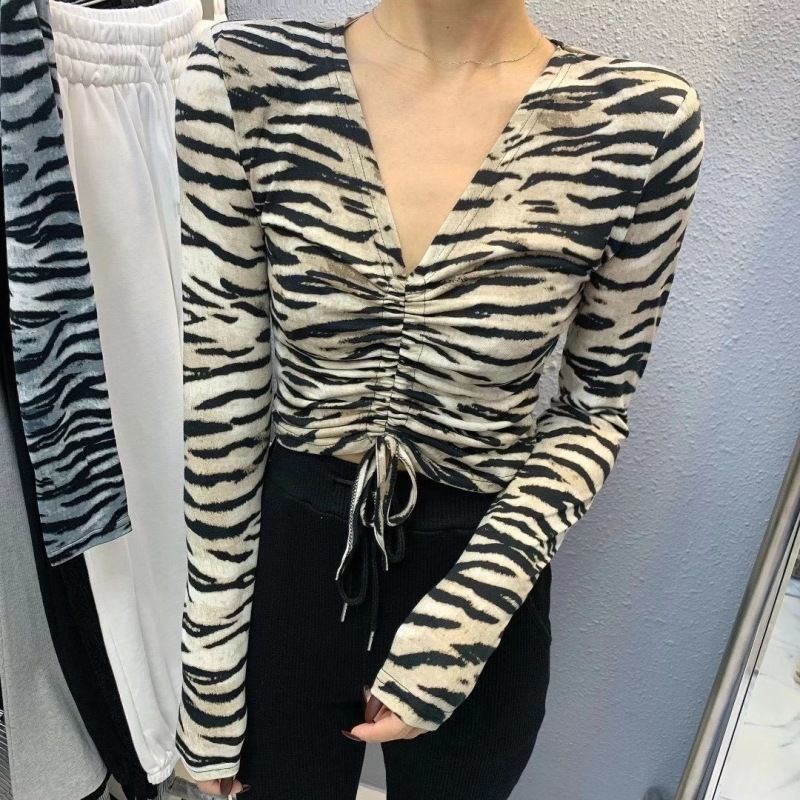 Drawstring V-neck Long-sleeved T-shirt Short Slim Shirt