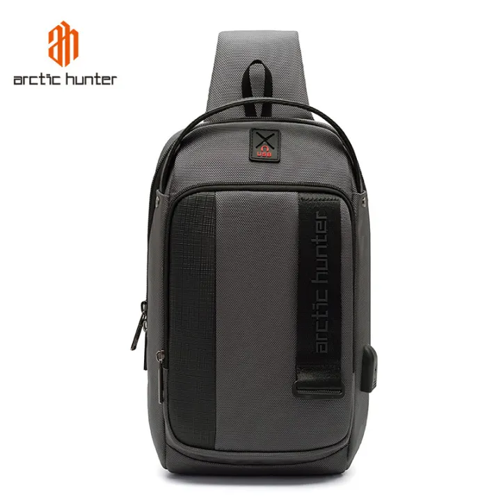 arctic hunter crossbody bag