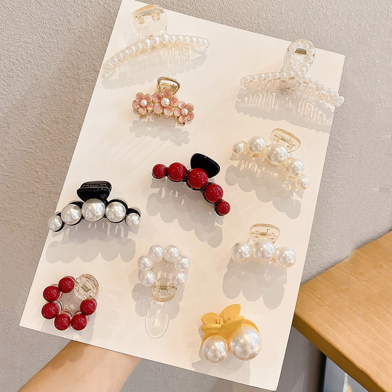 Pearls Hair Clip for women