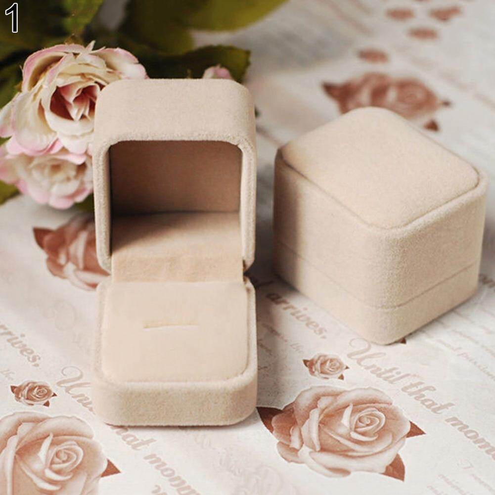 Hộp Đựng Trưng Bày Nhẫn Bông Tai Trang Sức Hộp Mở Nắp Vuông Hộp Quà Tặng