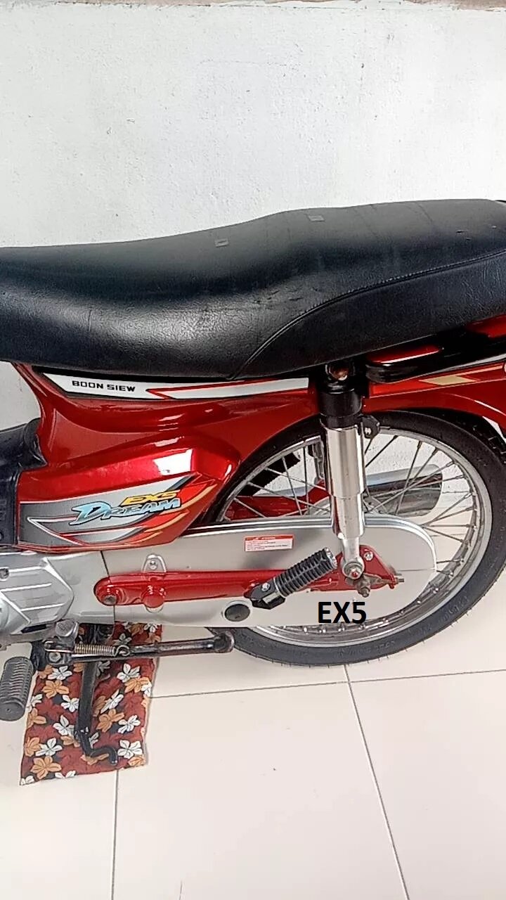 DREAM EX5 WAVE125 Y100 DREAM110 COVER RANTAI PETI RANTAI CHAIN