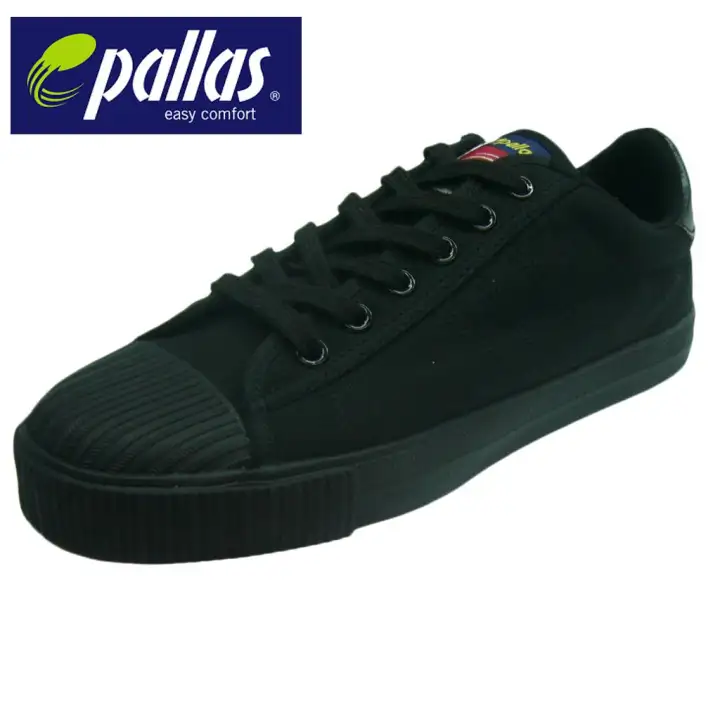 sepak takraw shoes
