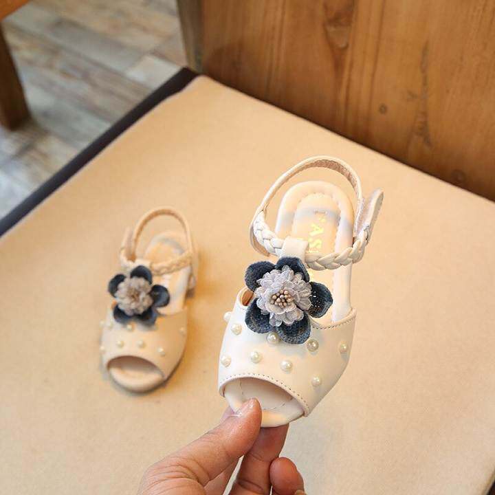 little girl sandals size 1