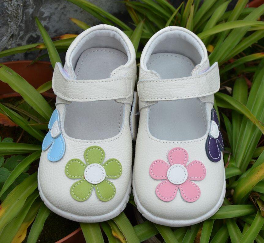 Nữ Giày Da Thật Màu Đen Mary Jane Với Hoa Hoa Hồng Trắng Giày Trẻ Em Chất Lượng Tốt Cổ Phiếu Trẻ Nhỏ Giày Đẹp giá rẻ
