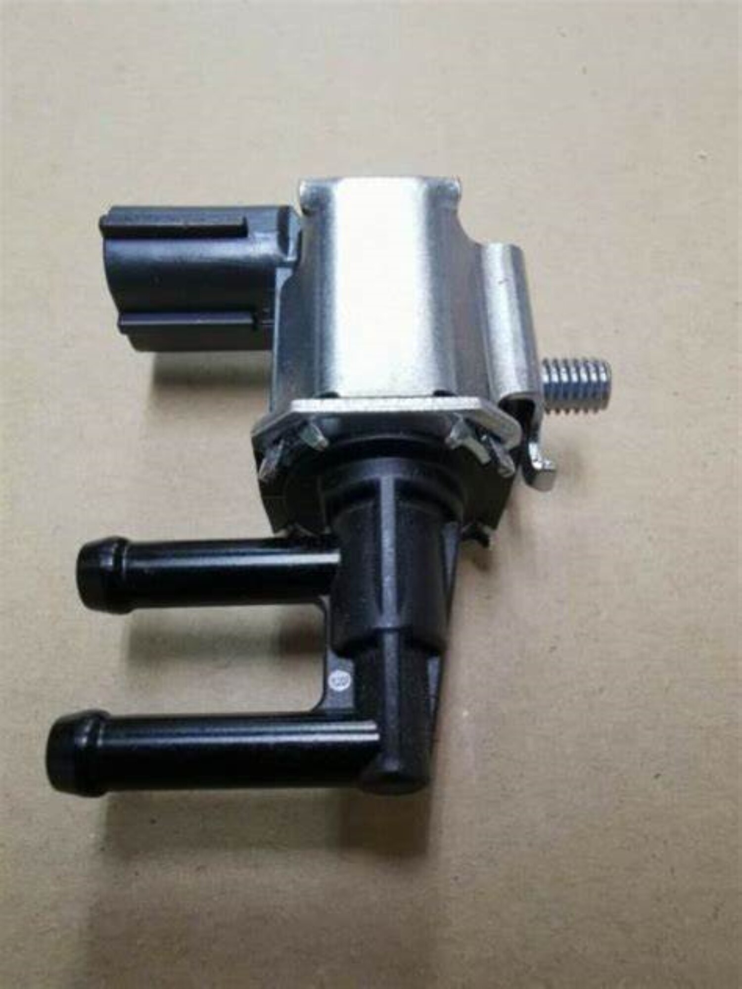 New/2022 Original Auto Valve Control Valve Solenoid Valve Vacuum Valve