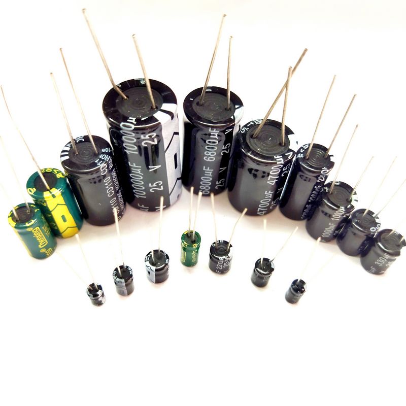 10PCS 3300uF 25V 3300MFD 25Volt 13*25mm Aluminum Electrolytic Capacitor
