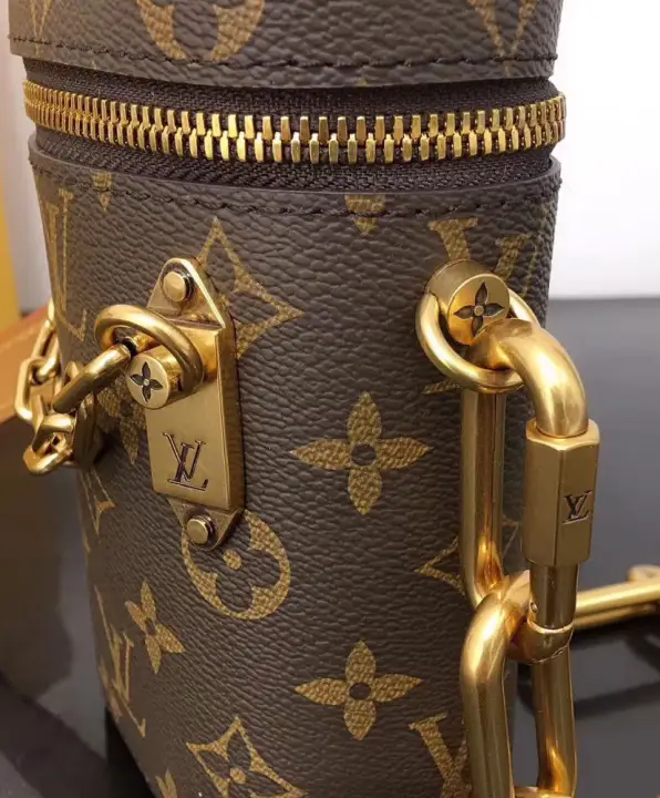 lv luggage box