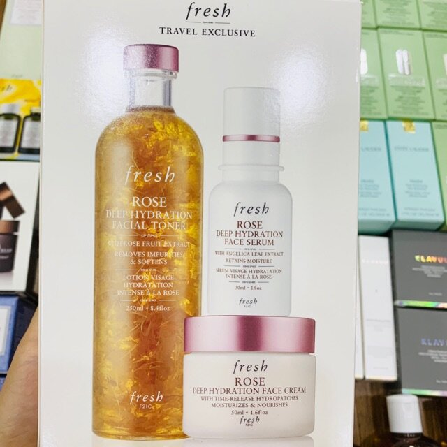 Fresh Bộ Chăm Sóc Dưỡng Da Hoa Hồng Fresh Rose Deep Hydration 3 Món