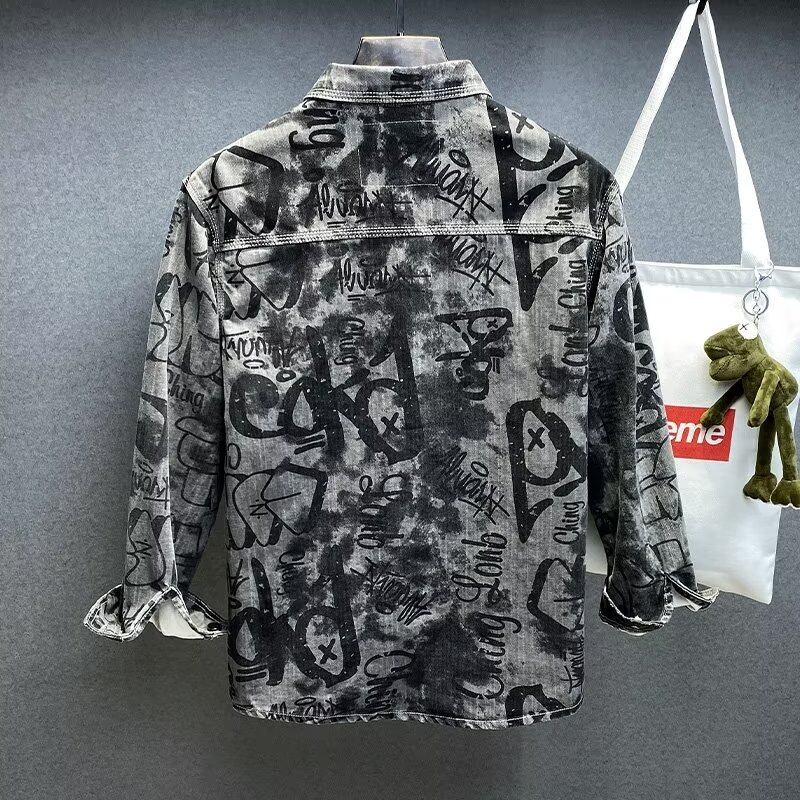 Trang chủ Hàng hóa Áo khoác denim Đàn ông Vẽ nguệch ngoạc tông màu in Xám