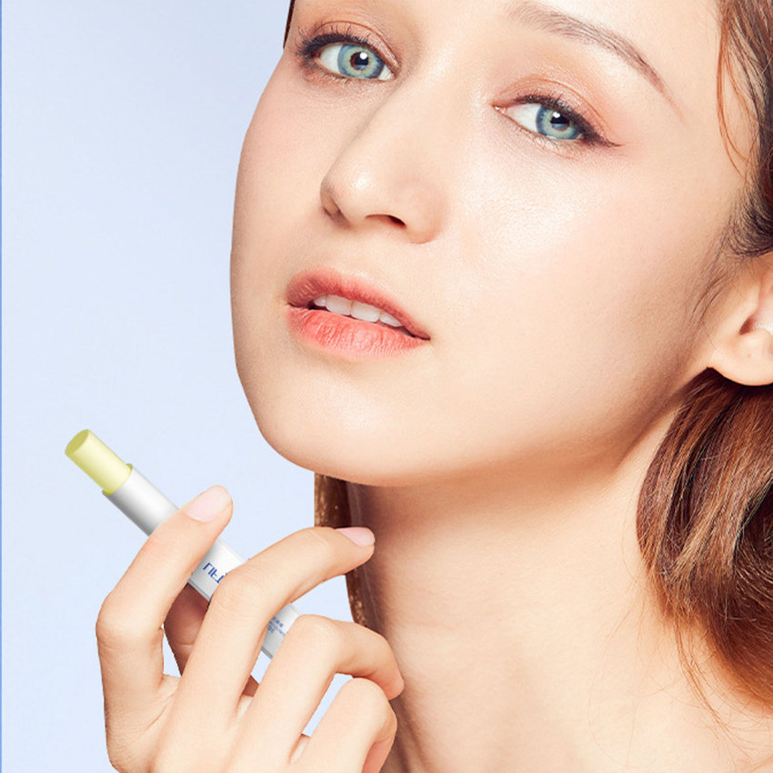 3.8g Vaseline Lipstick Moisturizing And Tender Lips Lip Care Balm