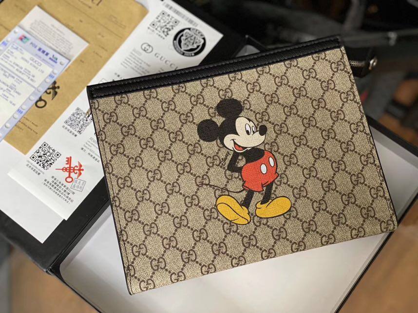 gucci mickey clutch