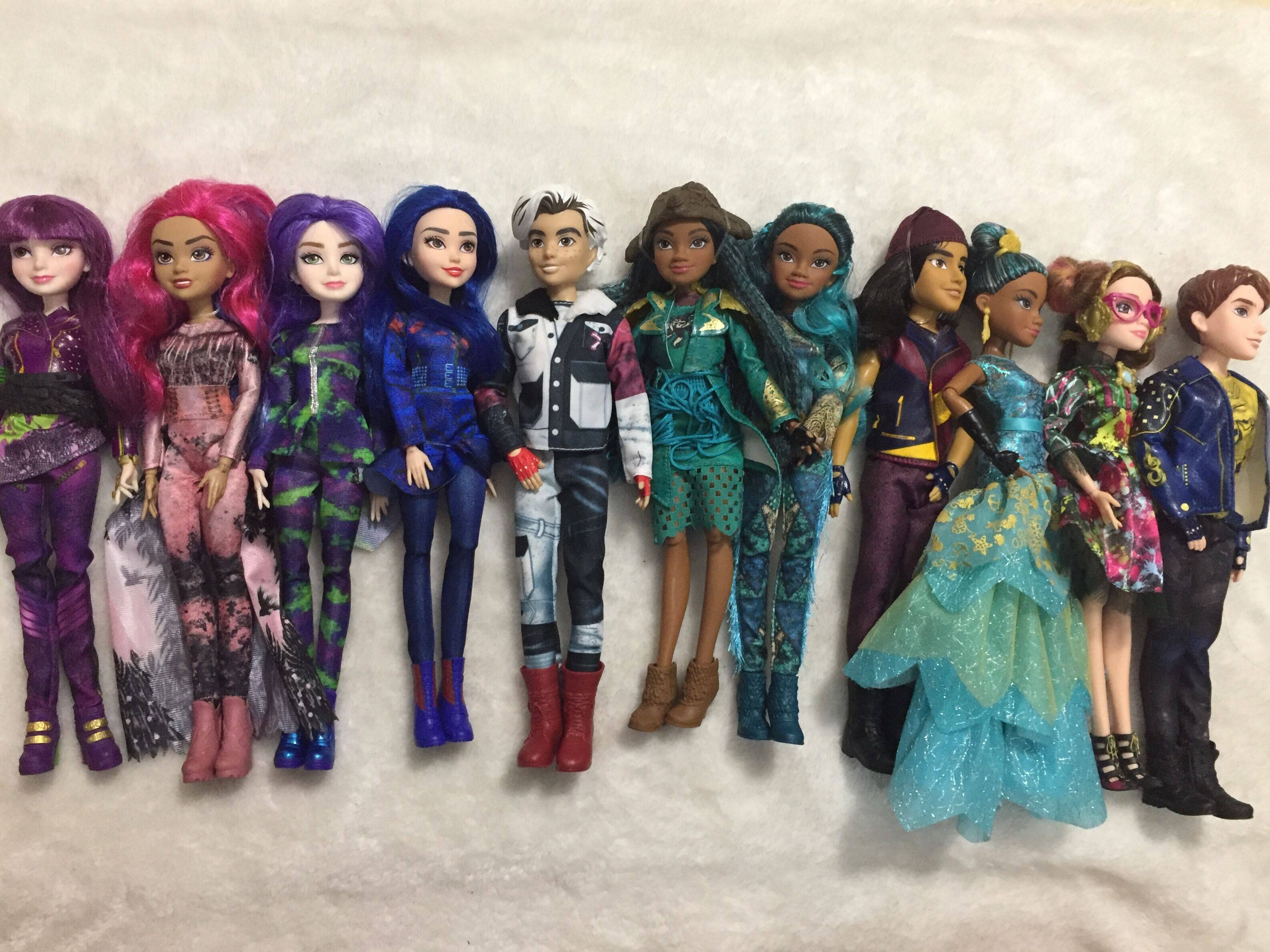 descendants toys carlos