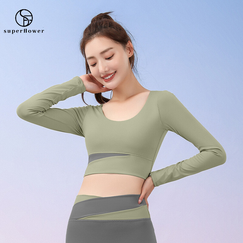 SUPERFLOWER New Women's Long Sleeve Top with Fixed Chest Pads Breathable Shirt for Running Jogging Yoga Fiess_voghion.com