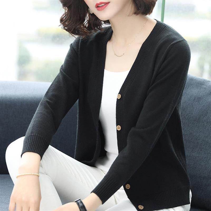 Knitwear female  autumn Korean version of the loose cardigan sweater short knit jacket