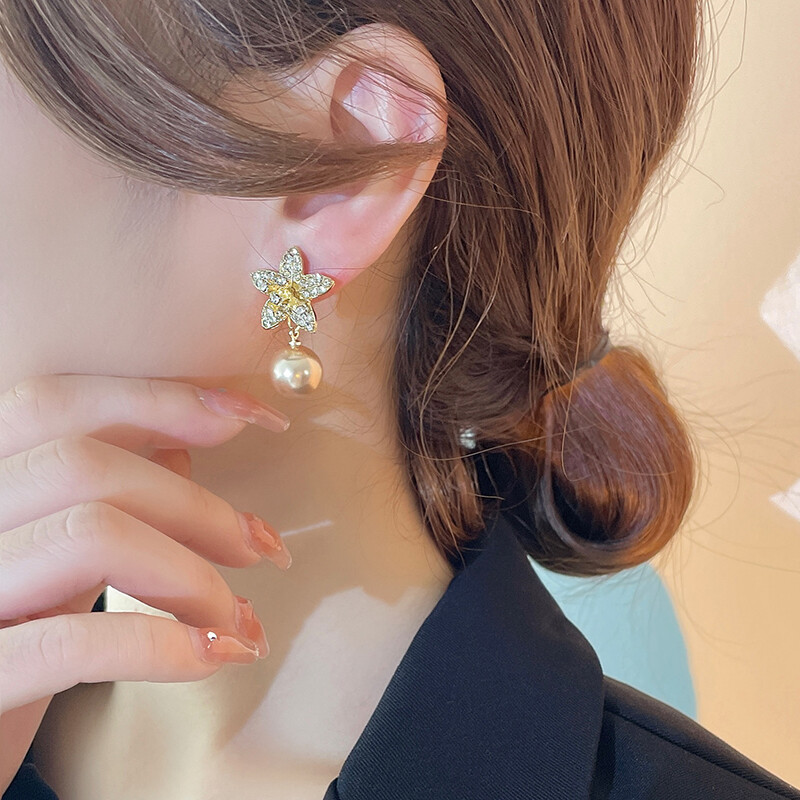 Korean Style Ins Trend High-end Stud Earrings