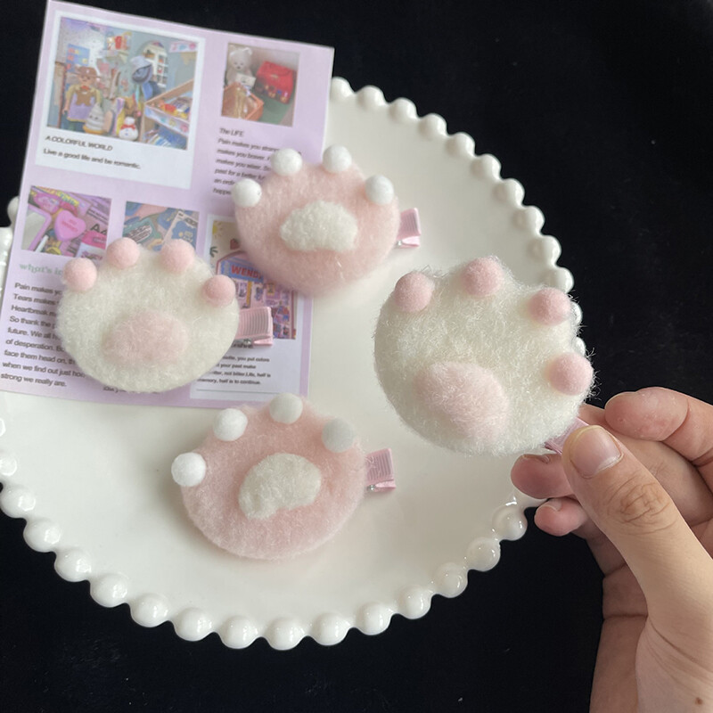 【ZNBY】Cute Pink Cat Feet Hair Clips