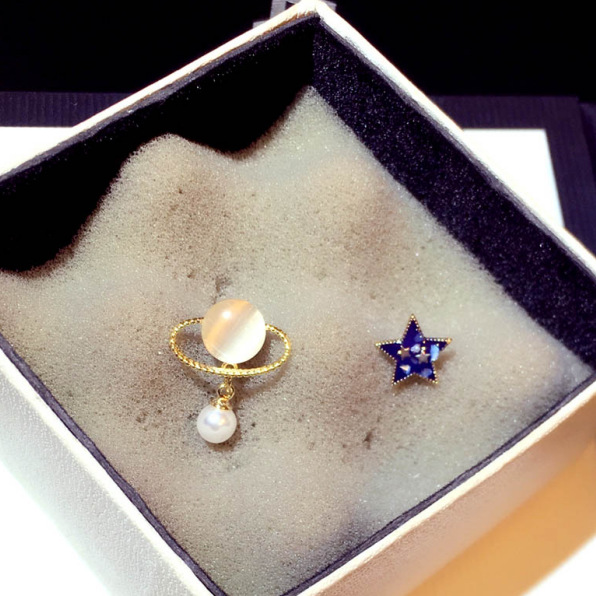 Yuki's Korean Moon Star Crystal Asymmetrical Stud Earrings Set For Women Unique Geometric Statement Earing for women 2021 Fashion Jewelry