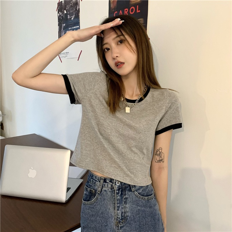 Áo thun ngắn tay dáng ôm màu trơn cho nữ