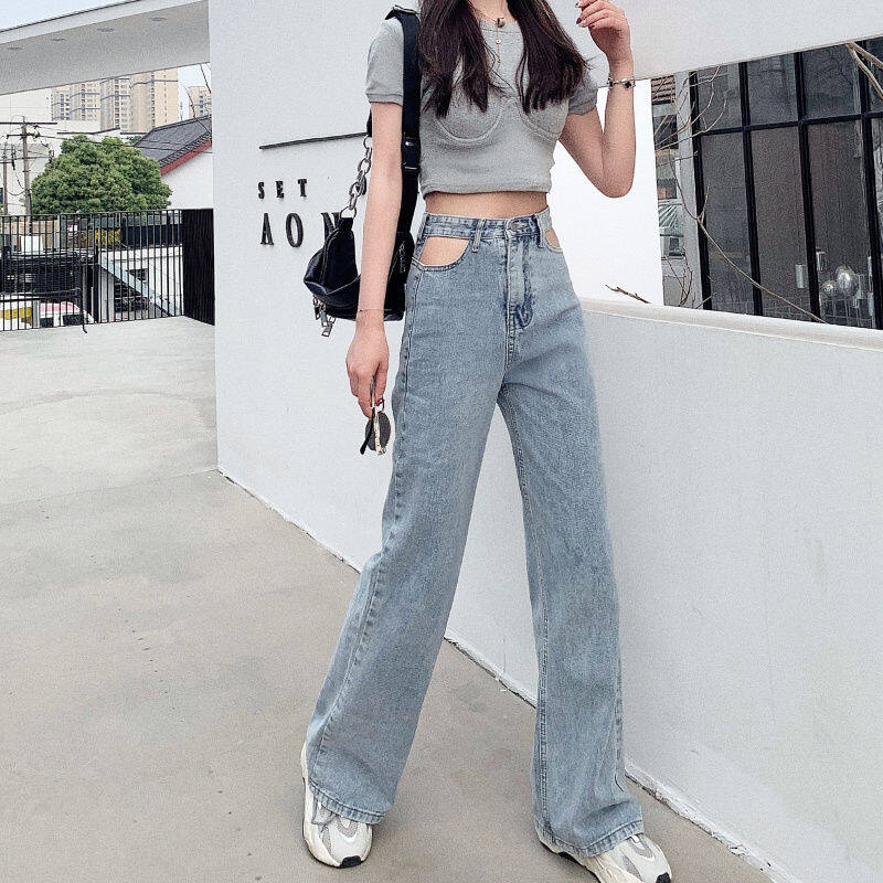 big hole mom jeans