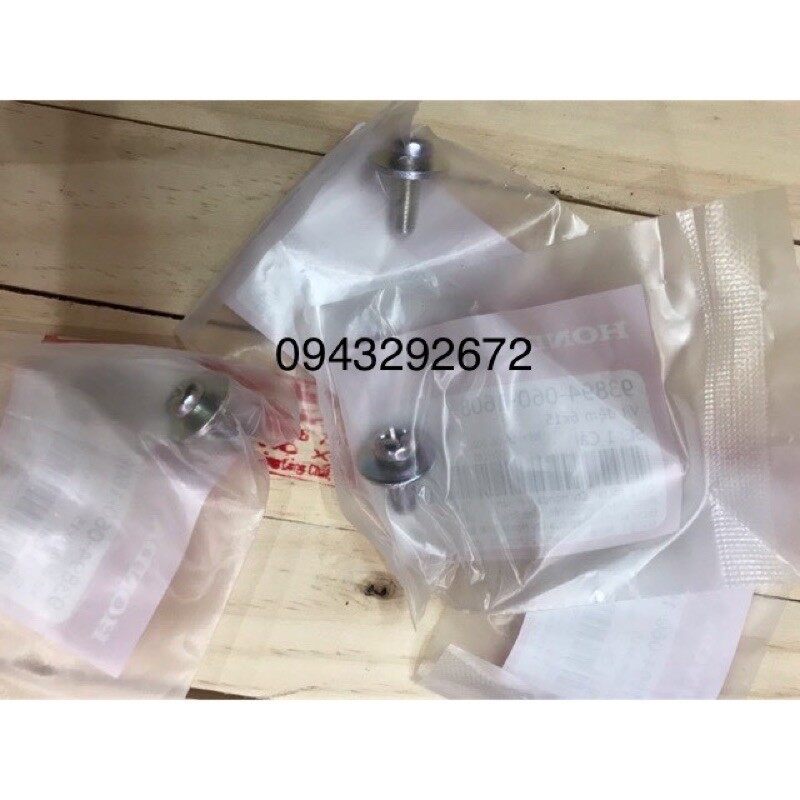 Vít Hãm ốp yếm wave nhỏ (1 chi tiết ) 938940601608