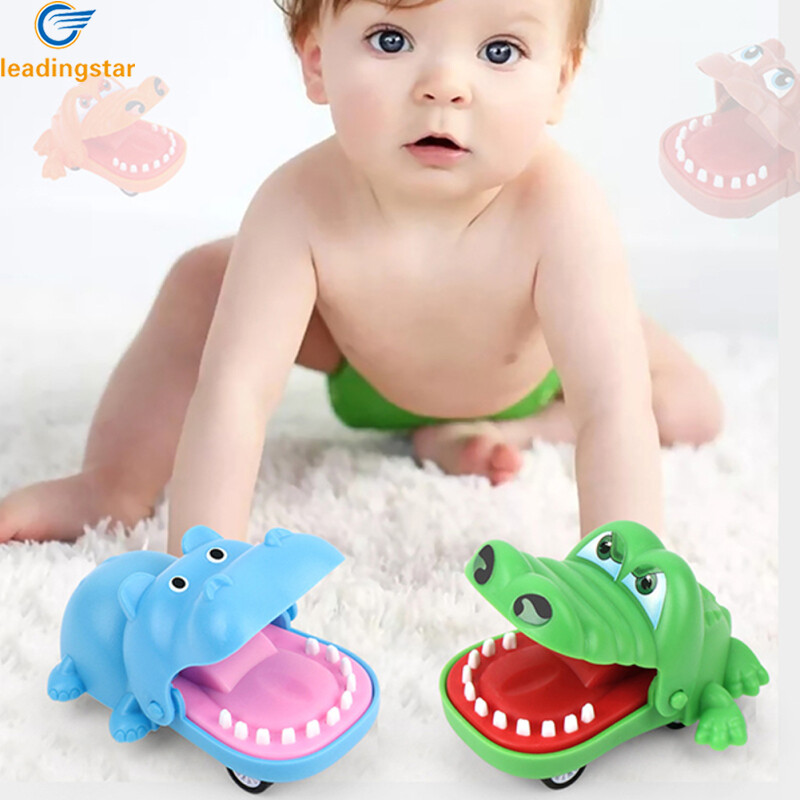 LEADINGSTAR Baby Pull Back Toy Cartoon Crocodile-shaped Bite Hand Toy Mini Pull Back Car Gift