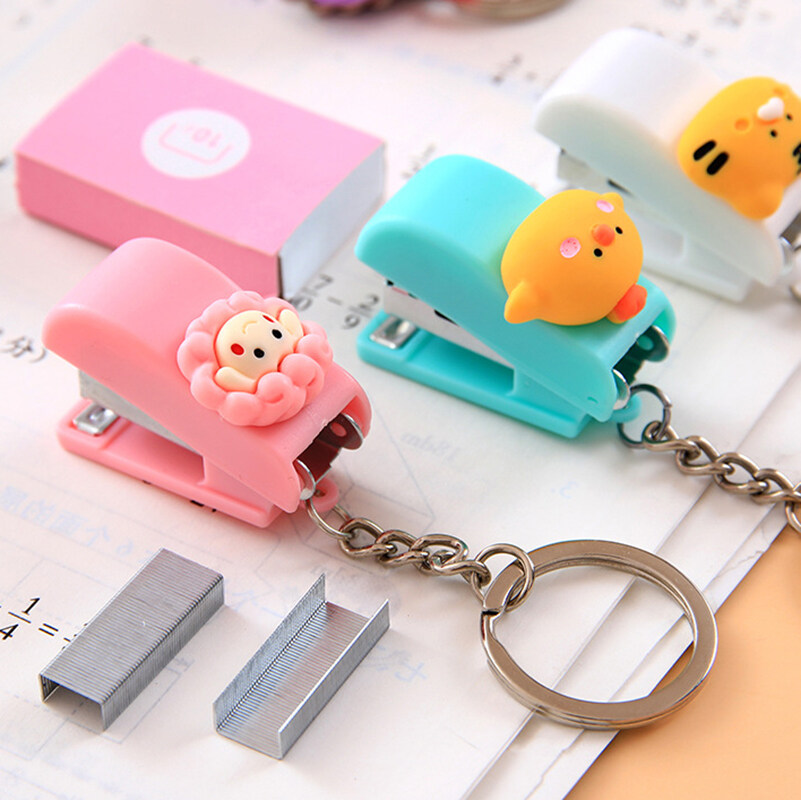 Động vật hoạt hình dập ghim nhỏ dễ thương xách tay stapler keychain dụng cụ nẹp viền vải túi sắp xếp hồ sơ văn phòng phẩm nguồn cung cấp sinh viên trường học