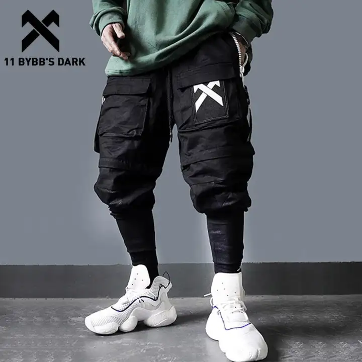 techwear cargo shorts