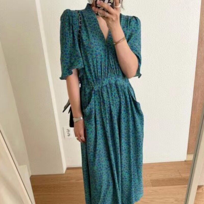 2025新款韩式连衣裙品牌 NUOVPAUL v领口袋绑带短袖碎花连衣裙女