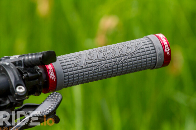 Graphite US Lizard Skins Bicycle Lock-On Peaty