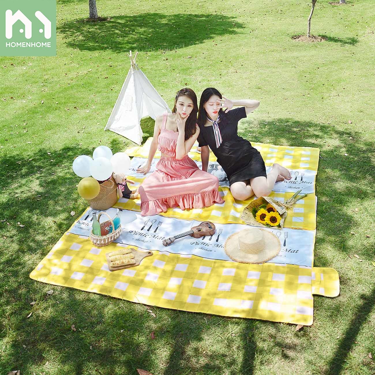 Homenhome Picnic Mat Outdoor Picnic Supplies Thickened Field Mat Portable Spring Outing Lawn Moistureproof Mat