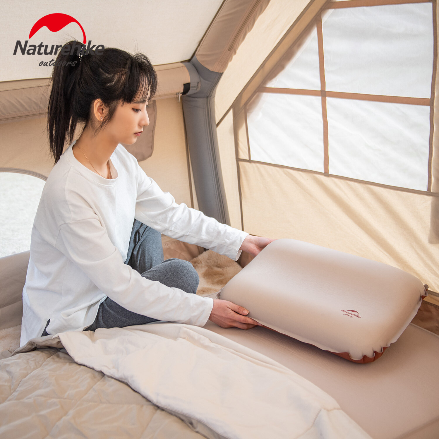 Naturehike 3D Quiet Sponge Automatic Inflatable Pillow Glamping Portable Lightweight Comfortable Elastic Fabric with Storage Bag