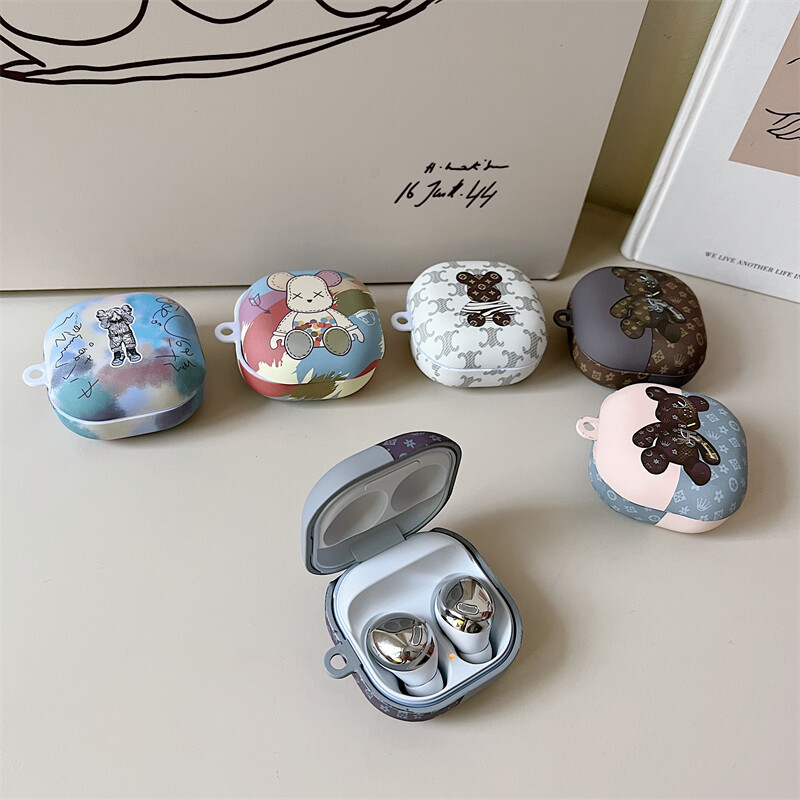 Bear Pattern for Samsung Galaxy Buds FE/Buds Live/Buds2/Buds Pro/Buds 2Pro Case Hard Shell Wireless Earphone Accessories for Samsung Galaxy Buds Pro Cover