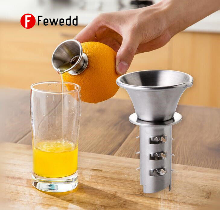 Stainless Steel Manual Lemon Juicer Squeezer Reamer, Hand Held Citrus Juicer and Orange Pourer