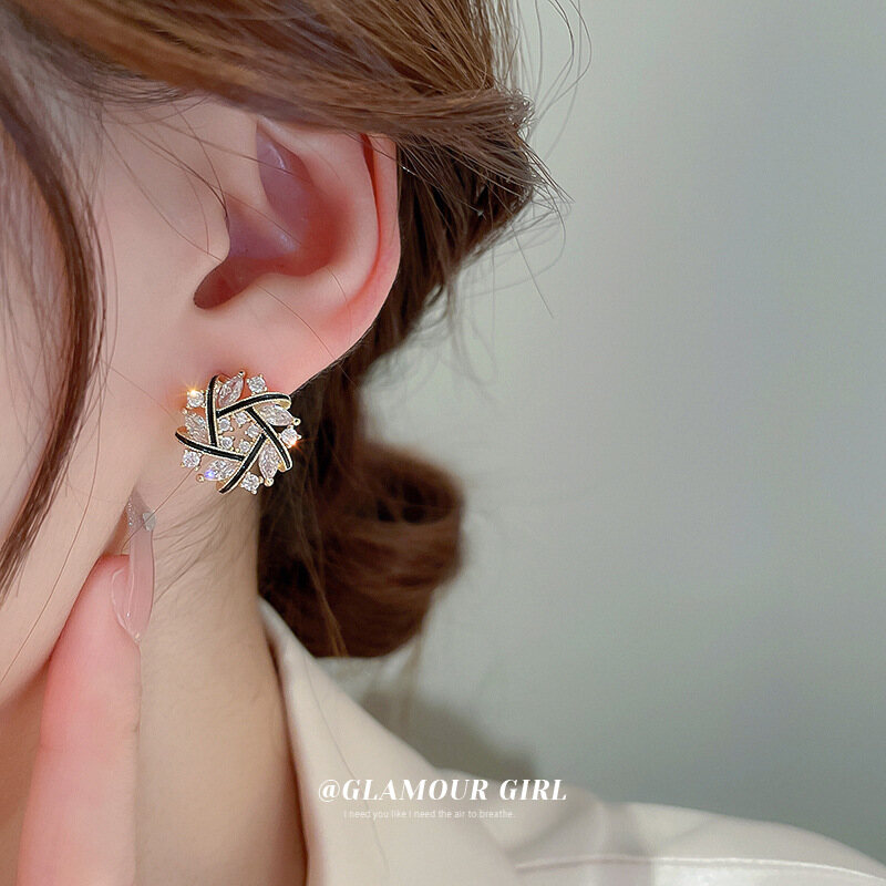 Frascati Elegant And Exquisite Crystal Circle Stud Earrings For Woman New Classic Jewelry Luxury Party Girl's Unusual Earrings