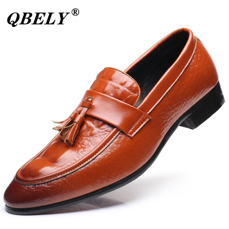 QBELY Big Size 38-48 Men Brogue British Oxford Dress Shoes Male Gentleman PU Leather Footwear Flats Tassel Men Loafers