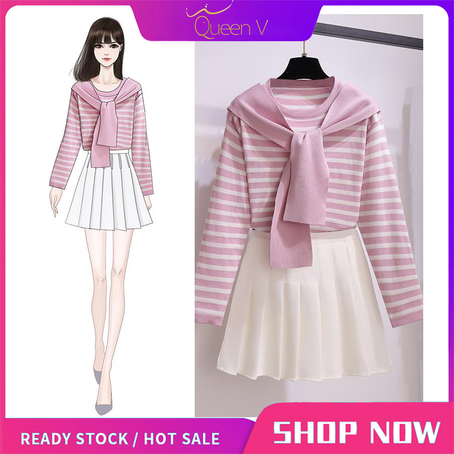 pink pleated skirt queen
