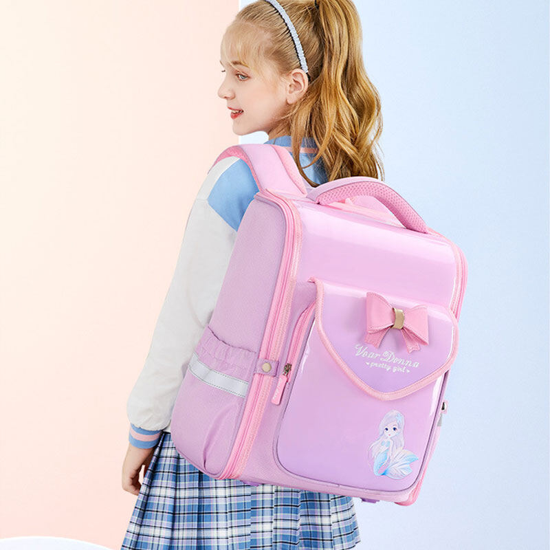 elementary school students' schoolbag first and second grade backpack waterproof spine protection children's school bag